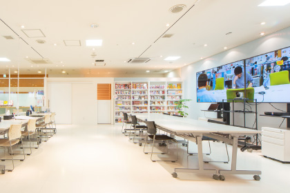 အနုပညာရှင်ဖွံ့ဖြိုးရေးလုပ်ငန်း