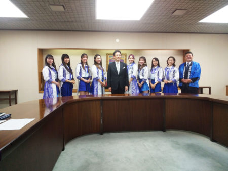 096k熊本歌劇団    熊本市の大西一史市長を表敬訪問